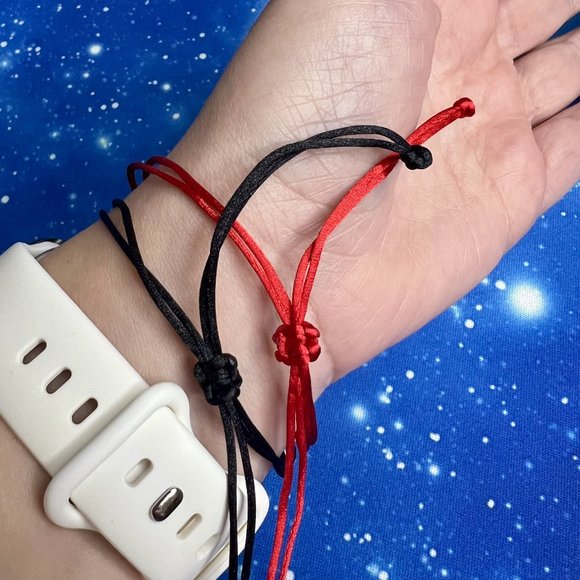 Minimalist Silver Heart Adjustable Slip Knot Black Rope Bracelet NEW - Picture 4 of 5